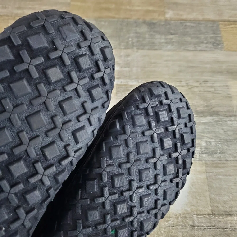 Chaco Ramble Puff Mens Clogs Sz 9.5 Comfort Black Quilted Round Toe Slip On